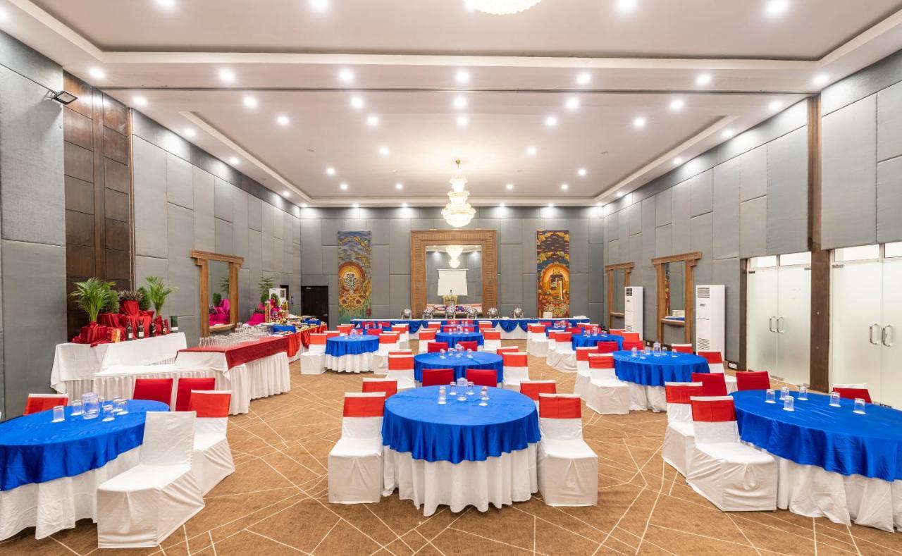 Soaltee Westend Premier Nepalganj Exterior photo