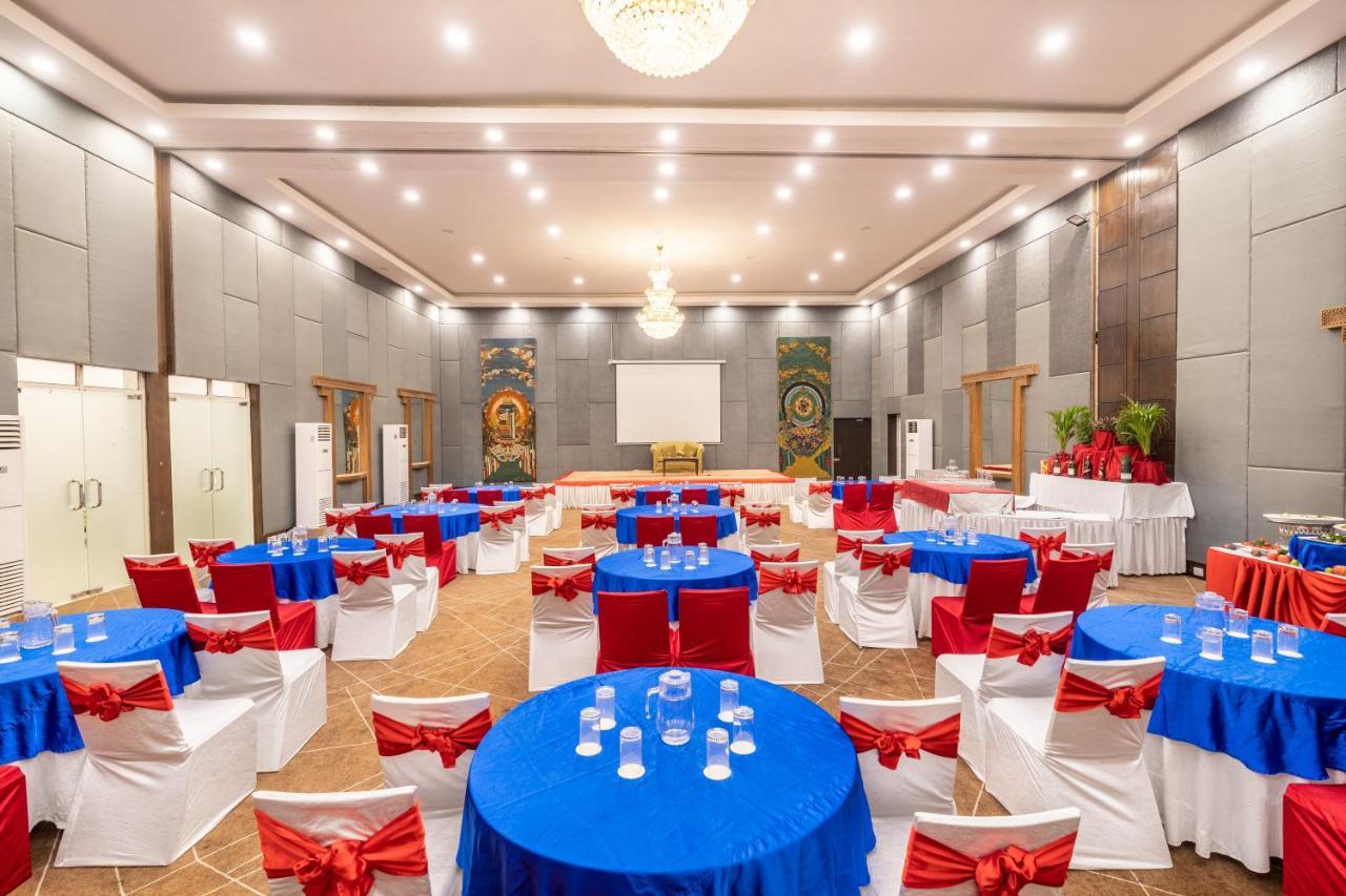 Soaltee Westend Premier Nepalganj Exterior photo